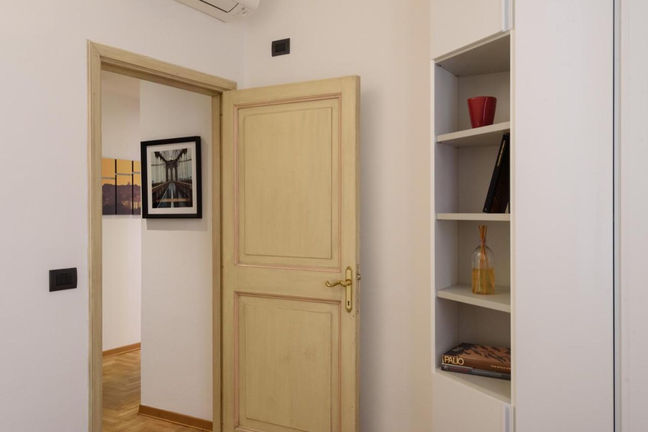 סיינה Appartamento Panoramico San Martino 12 מראה חיצוני תמונה