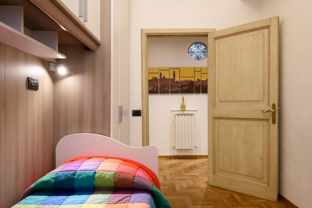 סיינה Appartamento Panoramico San Martino 12 מראה חיצוני תמונה