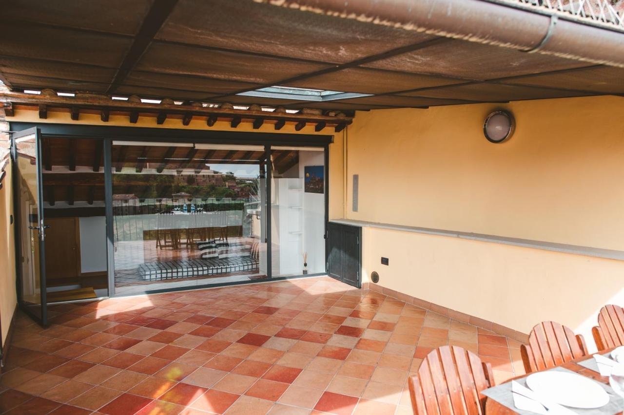 סיינה Appartamento Panoramico San Martino 12 מראה חיצוני תמונה